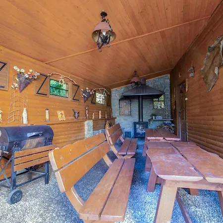 Séjour chez l'habitant Jolka - Parking Bezplatny, Plac Zabaw, Wiata Grillowa *