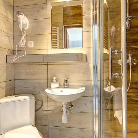 Jolka - Parking Bezplatny, Plac Zabaw, Wiata Grillowa