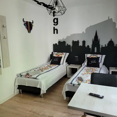 Jolka - Parking Bezplatny, Plac Zabaw, Wiata Grillowa * Krynica-Zdrój